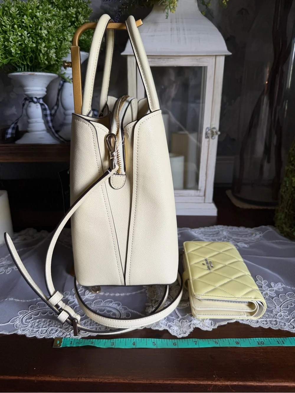 NWT Kate Spade Lemon Fond Thompson Street Delicate Pebble Leather Satchel Wallet